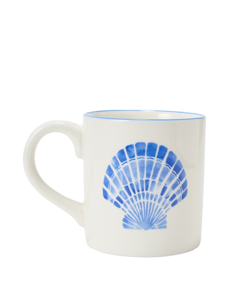 Steingutbecher mit Muschelmotiv, weiß/blau