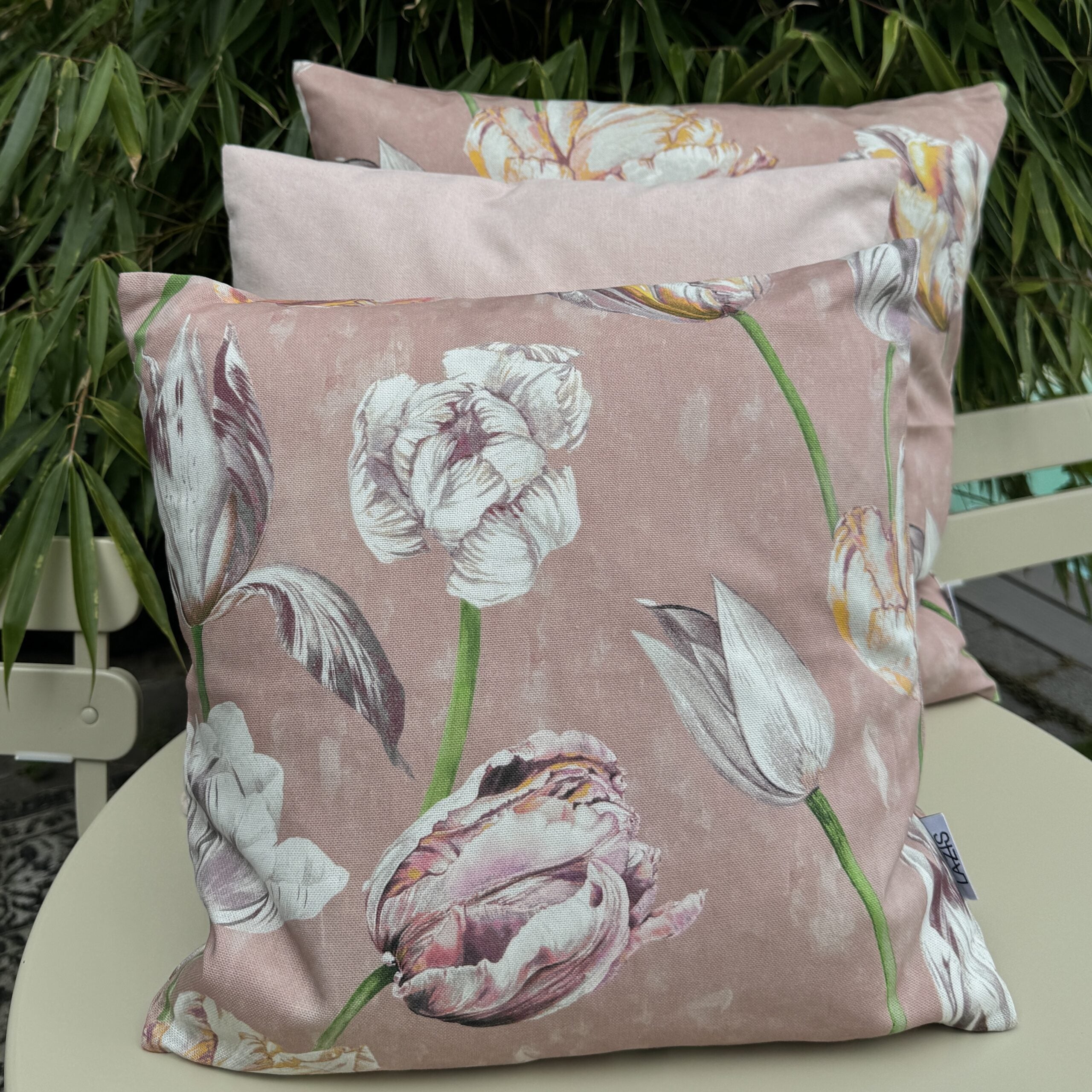 Kissenhülle Liobas tulips 50x50