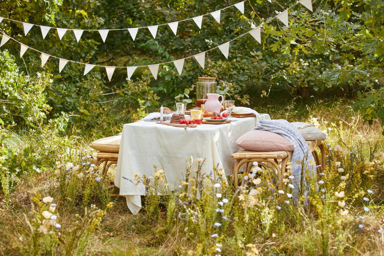 Fahnengirlande natur mit Tasche für den Innenbereich