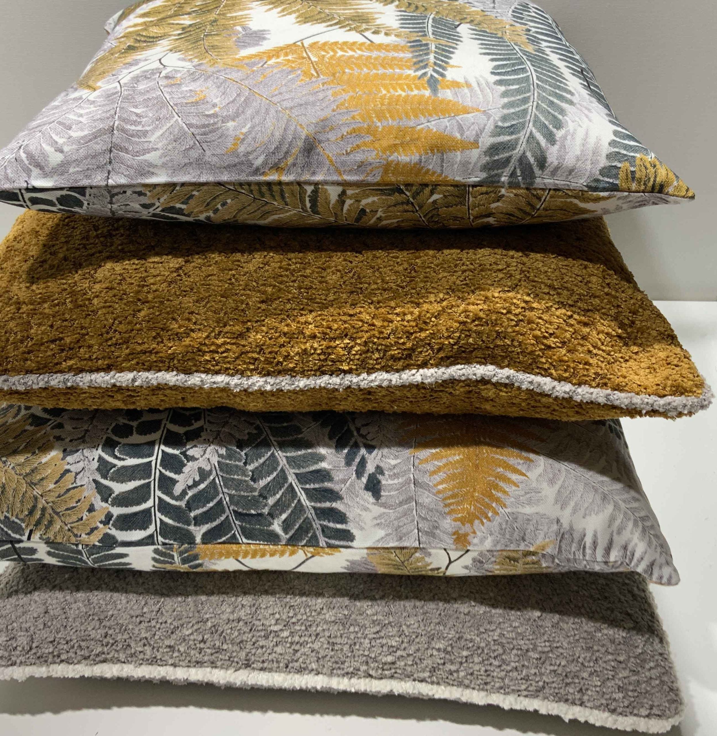 Kissenhuelle Saga 50x50