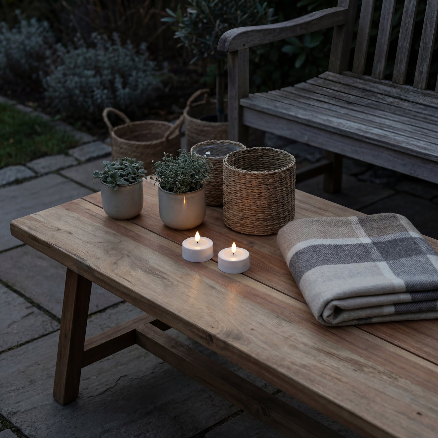Outdoor LED Teelicht weiss in verschiedenen Grössen